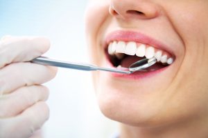 dental exam young woman